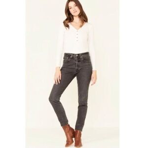 ✨LEVIS 501® ORIGINAL SKINNY WOMEN'S FRAYED HEM GREY SZ 32x28 JEANS✨